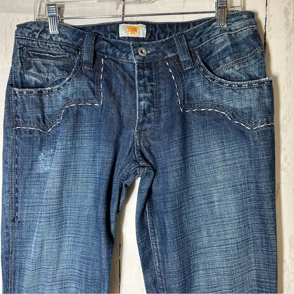 Antik Denim Embroidered Distressed Bootcut Jeans Size 31 - Picture 4 of 16